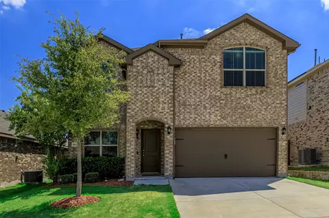 8412 Artesian Spring Dr, Fort Worth, TX 76131
