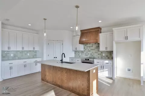 6441 Windmill Grass Ln, Abilene, TX 79606