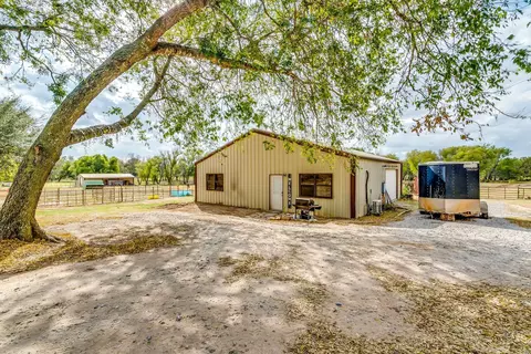 116 Smokey Br, Weatherford, TX 76085