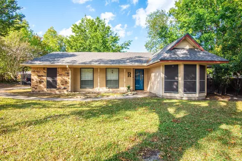 209 Countryside Dr, Crandall, TX 75114