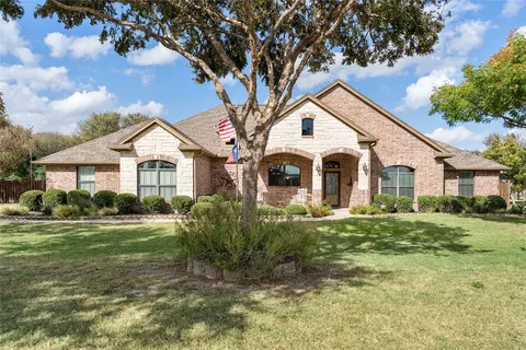 111 Austen Dr, Hudson Oaks, TX 76087