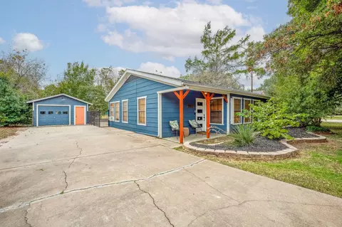 1403 Cheyenne Trl, Granbury, TX 76048