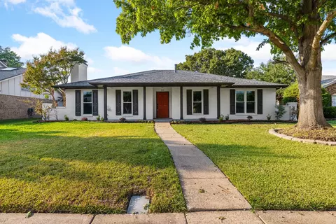 213 Ridgegate Dr, Garland, TX 75040