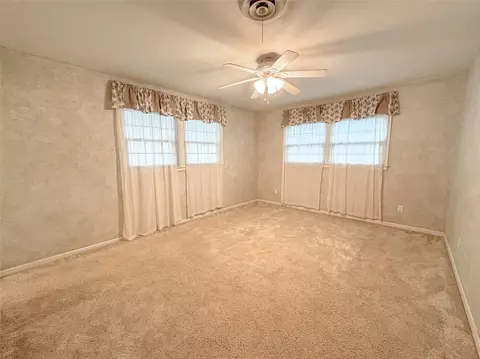 Bedroom - 700 N Avenue K, Haskell, TX 79521 photo 1 of 6