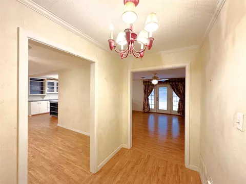 Entry Way - 700 N Avenue K, Haskell, TX 79521 photo 1 of 1
