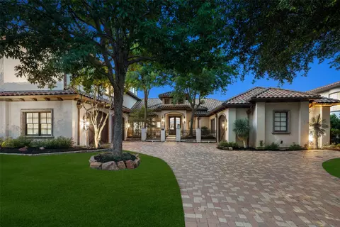 1717 Cottonwood Valley Cir S, Irving, TX 75038