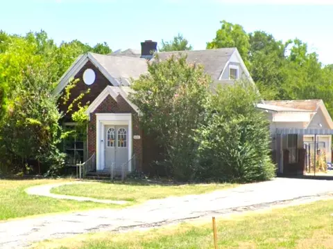 620 Forrester St, Greenville, TX 75401