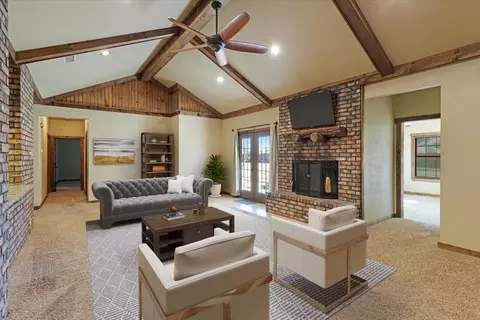 1035 Lakewood Rd, Denison, TX 75020