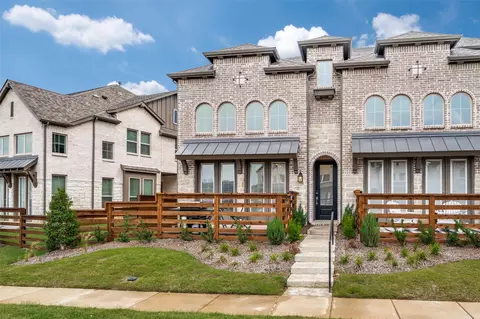 432 Somerville Dr, Mckinney, TX 75071