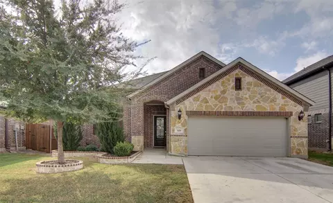 529 White Bud Ln, Fort Worth, TX 76131