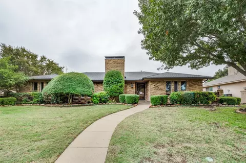 2384 Claridge Cir, Plano, TX 75075