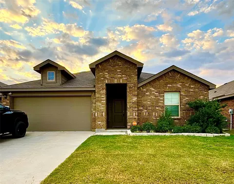 10396 Fort Teran Trl, Crowley, TX 76036