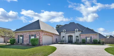 648 Picketts Mill Dr, Shreveport, LA 71115