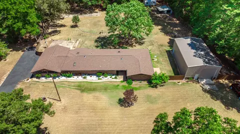 512 Hillcrest Dr, Hughes Springs, TX 75656