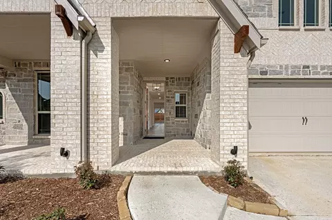 8932 New Ballinger Dr, Argyle, TX 76226 photo 4