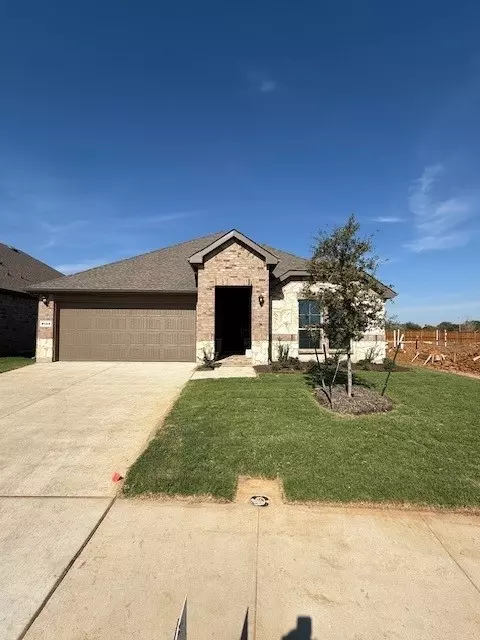 8169 Trudy Trl, Fort Worth, TX 76120