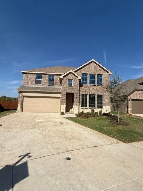 8129 Trudy Trl, Fort Worth, TX 76120