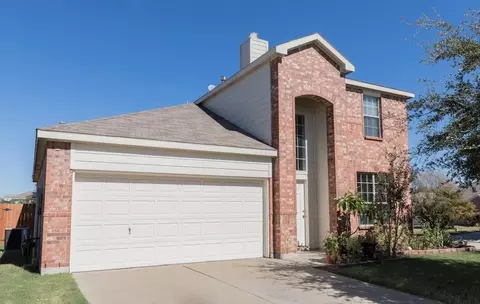 2001 Brook Mdws, Forney, TX 75126