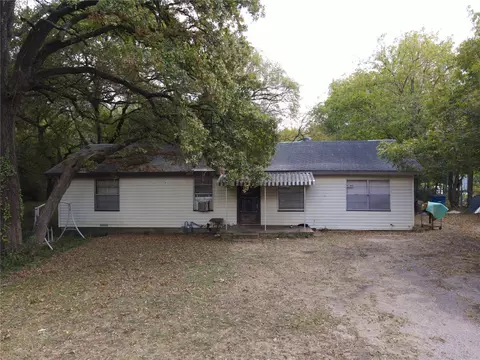 9740 Teagarden Rd, Dallas, TX 75217