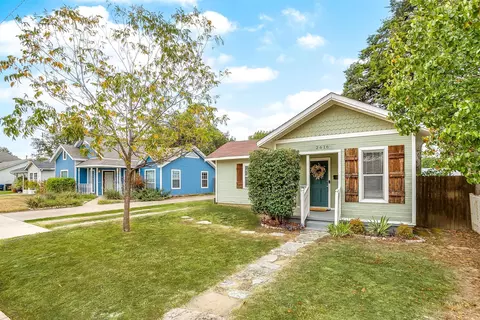 2616 Frazier Ave, Fort Worth, TX 76110