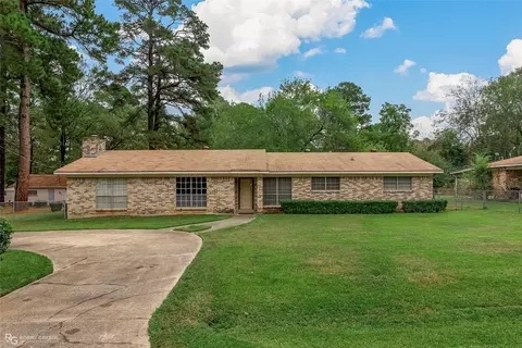 6451 Faust Dr, Shreveport, LA 71129