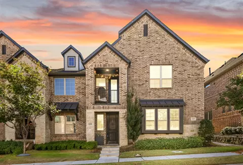 1299 Casselberry Dr, Flower Mound, TX 75028