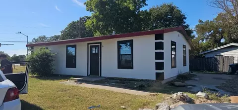 3116 Crouch St, Fort Worth, TX 76105