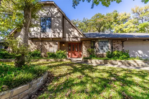 4804 Fawn Valley Ct, Arlington, TX 76017