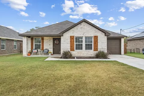 411 SW 16th St, Mineral Wells, TX 76067