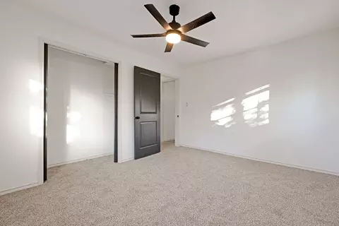 Bedroom - 304 N Pine St, Comanche, TX 76442 photo 6 of 8