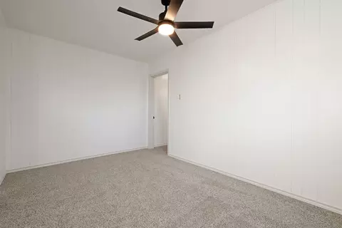 Bedroom - 304 N Pine St, Comanche, TX 76442 photo 8 of 8