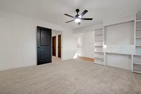 Bedroom - 304 N Pine St, Comanche, TX 76442 photo 3 of 8