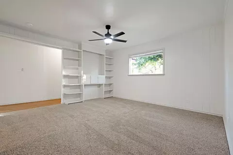 Living - 304 N Pine St, Comanche, TX 76442 photo 3 of 3