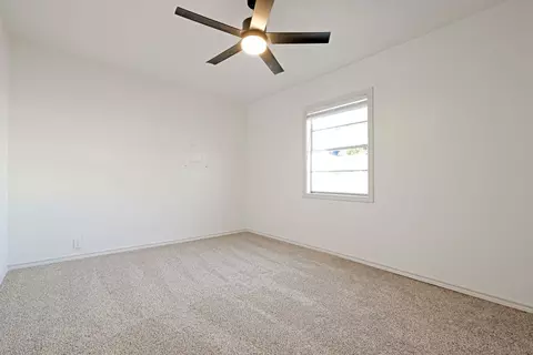 Bedroom - 304 N Pine St, Comanche, TX 76442 photo 1 of 8