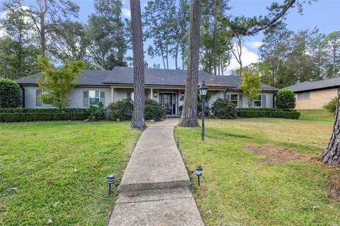 2122 Parkway Pl, Tyler, TX 75701