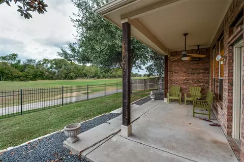 2112 Trinity Ln, Mckinney, TX 75072