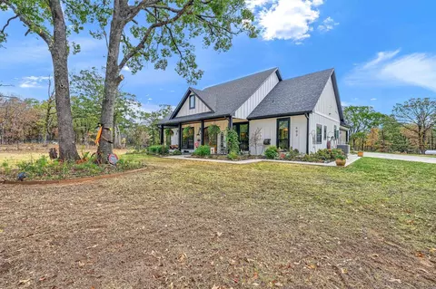 403 Richerson Rd, Denison, TX 75021 photo 3