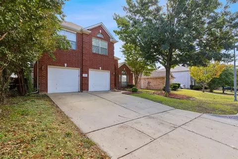 7501 Sweet Meadows Dr, Fort Worth, TX 76123