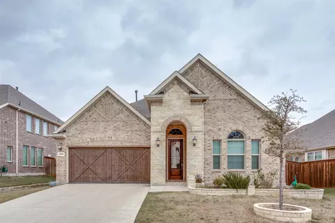 3305 Brookglen Dr, Carrollton, TX 75010