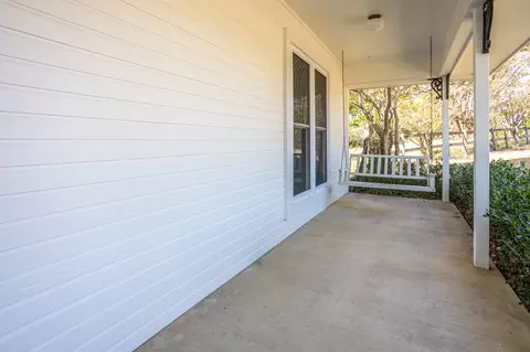 1904 Hash Rd, Lancaster, TX 75146 photo 11