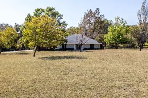 1904 Hash Rd, Lancaster, TX 75146 photo 5