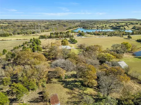 1904 Hash Rd, Lancaster, TX 75146 photo 3