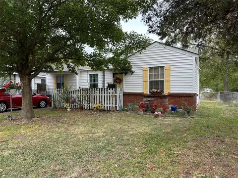 505 E Holley St, Mesquite, TX 75149