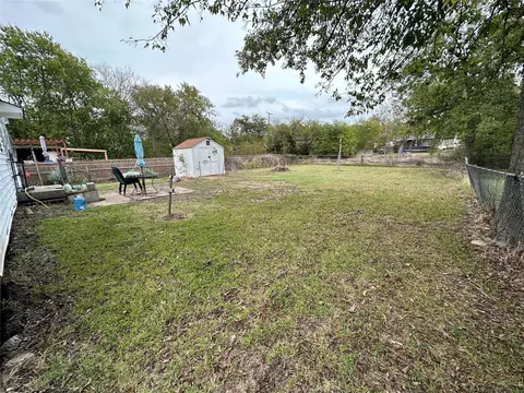 Exterior - 505 E Holley St, Mesquite, TX 75149 photo 2 of 4