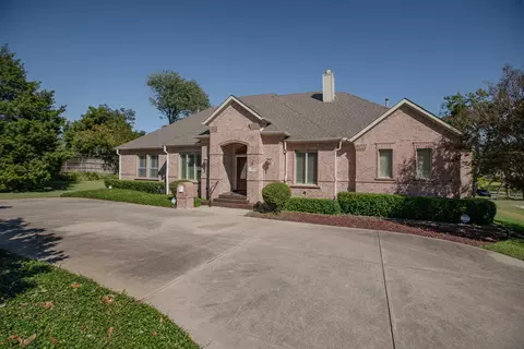 605 Bardfield Ave, Garland, TX 75041