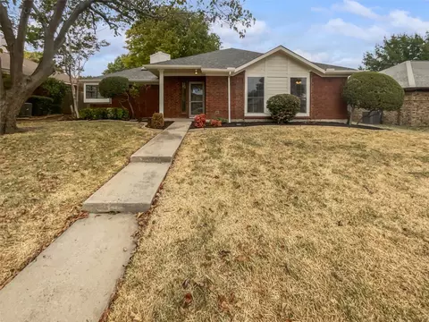 1533 Summerwind Ln, Lewisville, TX 75077