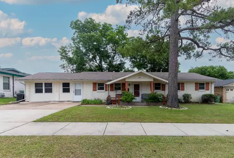 5204 Colorado Blvd, North Richland Hills, TX 76180