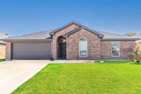 418 Mcmurtry Dr, Arlington, TX 76002