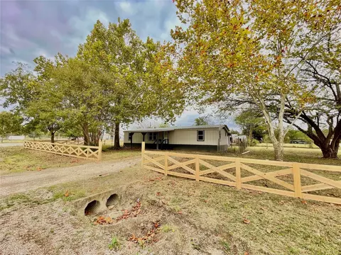 5821 Percifield Trl S, Alvarado, TX 76009