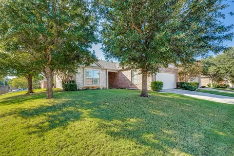 4004 Swiss Pine Rd, Denton, TX 76210